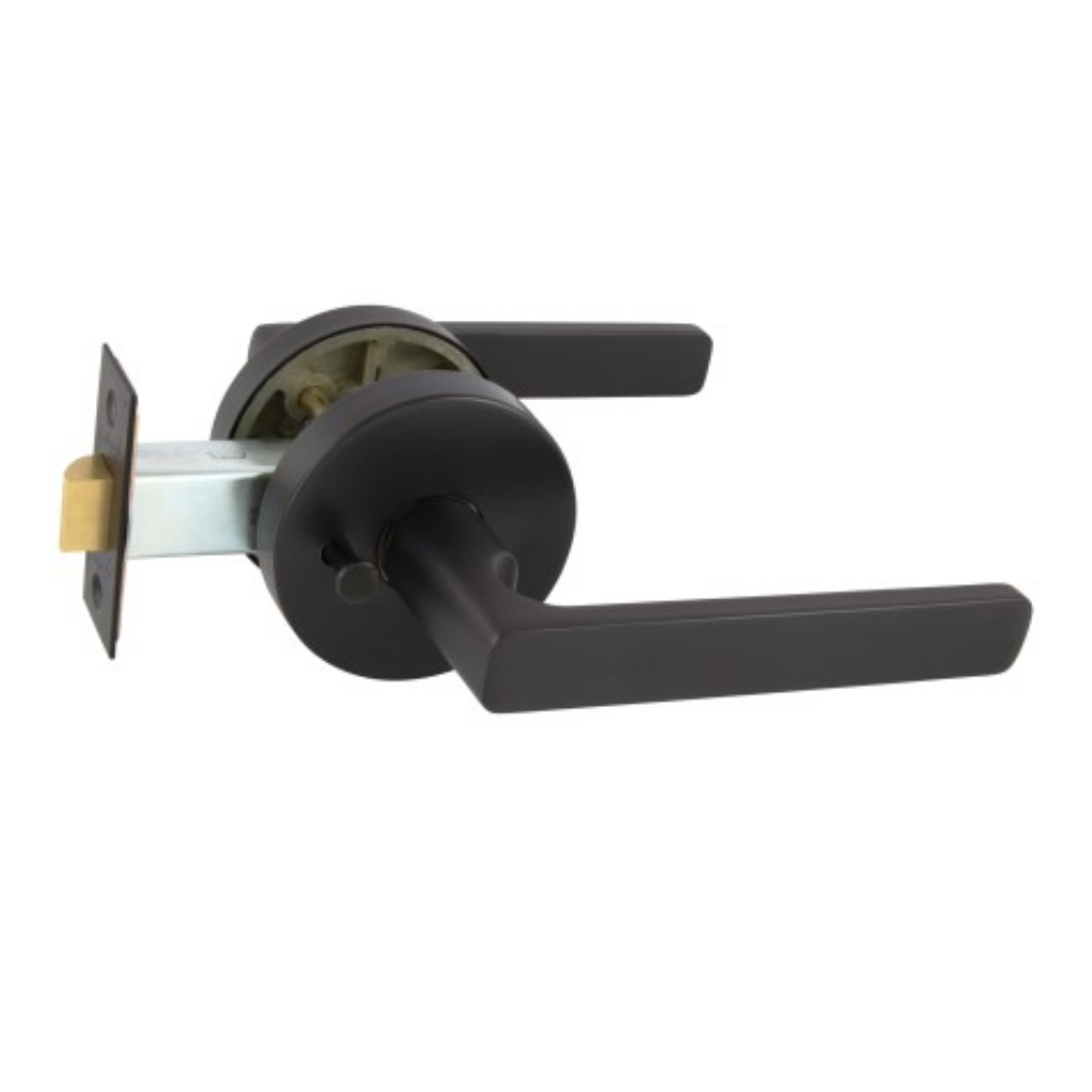 Gainsborough Avant with QuickFix Rivera Privacy Lever Set with Latch in Matte Black