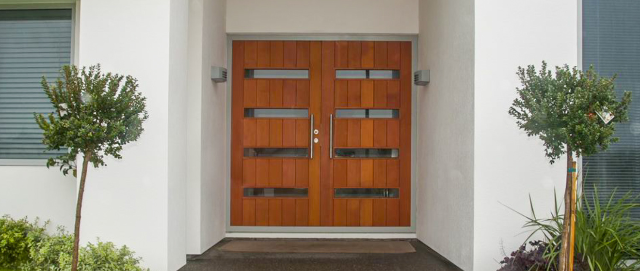 How to Choose the Perfect Entrance Door