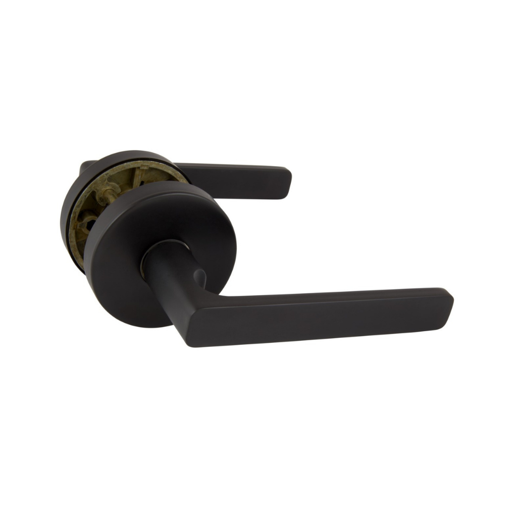 Gainsborough Avant with QuickFix Rivera Passage Lever Set in Matte Black with Latch