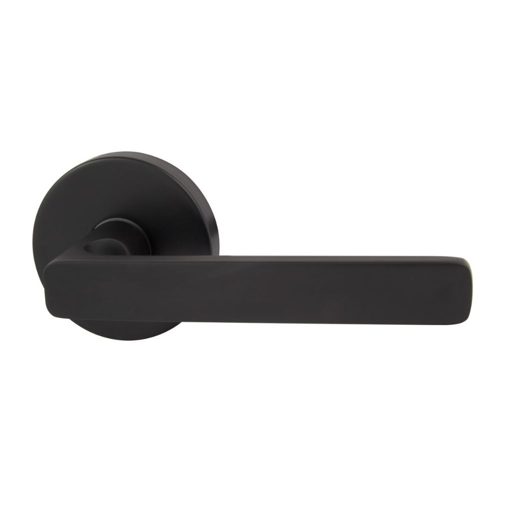 Gainsborough Avant with QuickFix Rivera Passage Lever Set in Matte Black with Latch