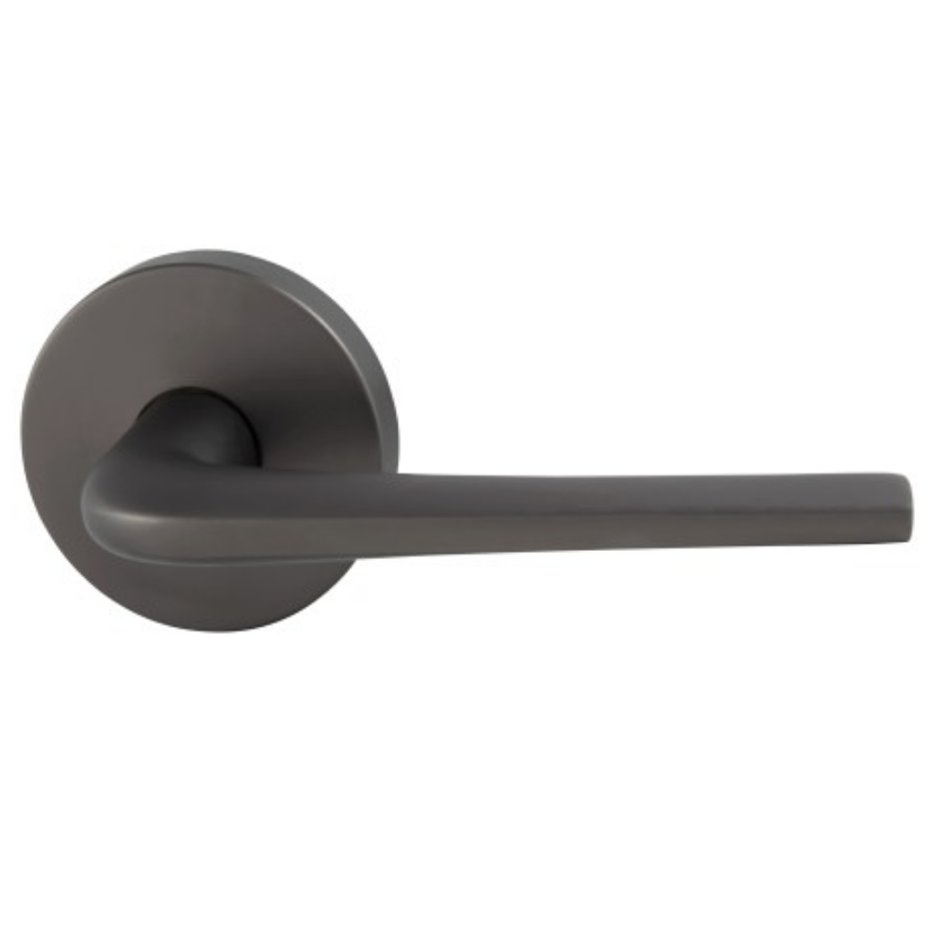 Gainsborough Avant with QuickFix Sierra Passage Lever Set