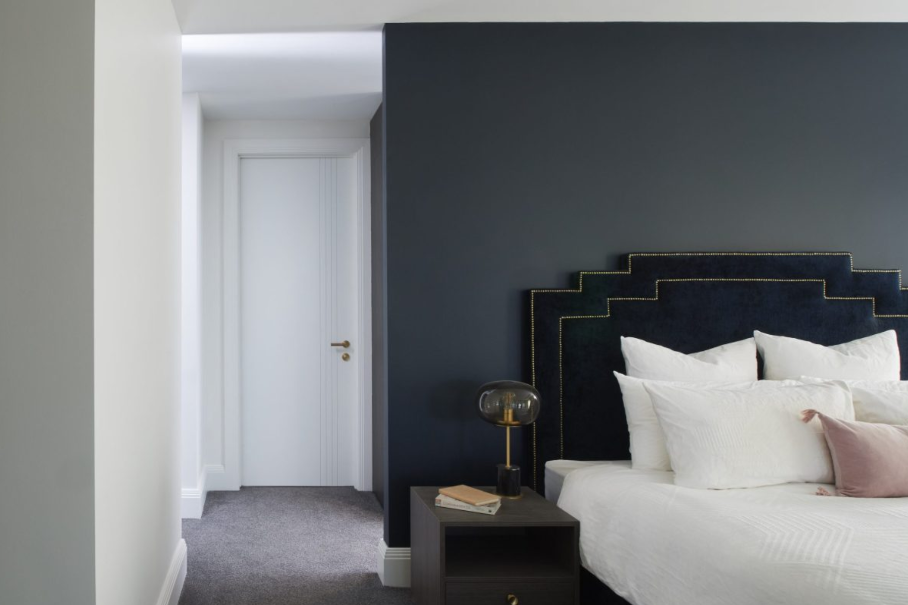 Corinthian  Entrance &amp; Internal Door Deco 3S