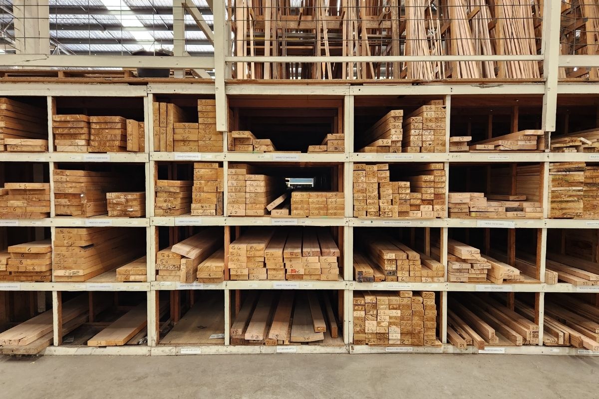 Kiln Dried Hardwood - F17