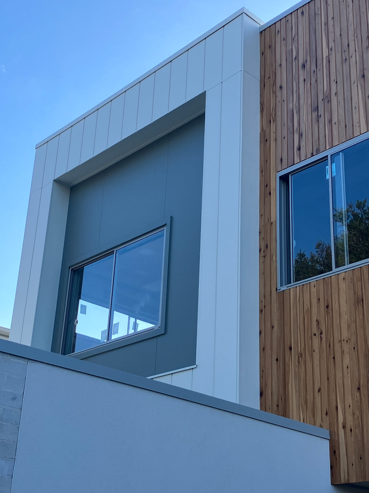 Innova™ Duragroove® Cladding