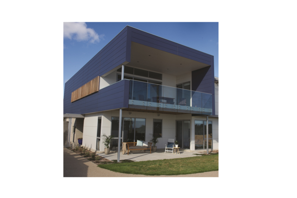 James Hardie 305547 Scyon 3000mm Stria Vertical Flashing Stop