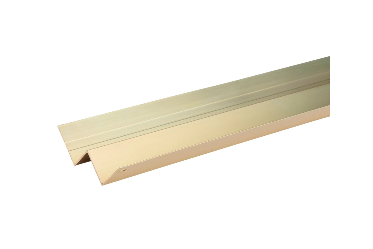 James Hardie™ Linea™ 16mm Alum Internal Corner 3600mm