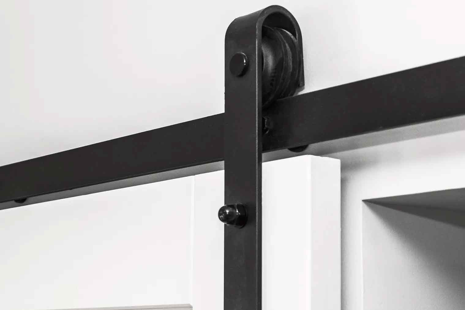 Lockwood Outland Sliding Door Track 3M - Black