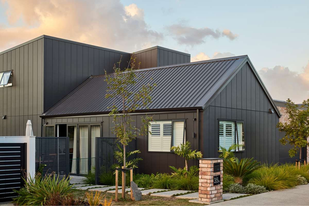 James Hardie™ Stria™ Cladding Smooth