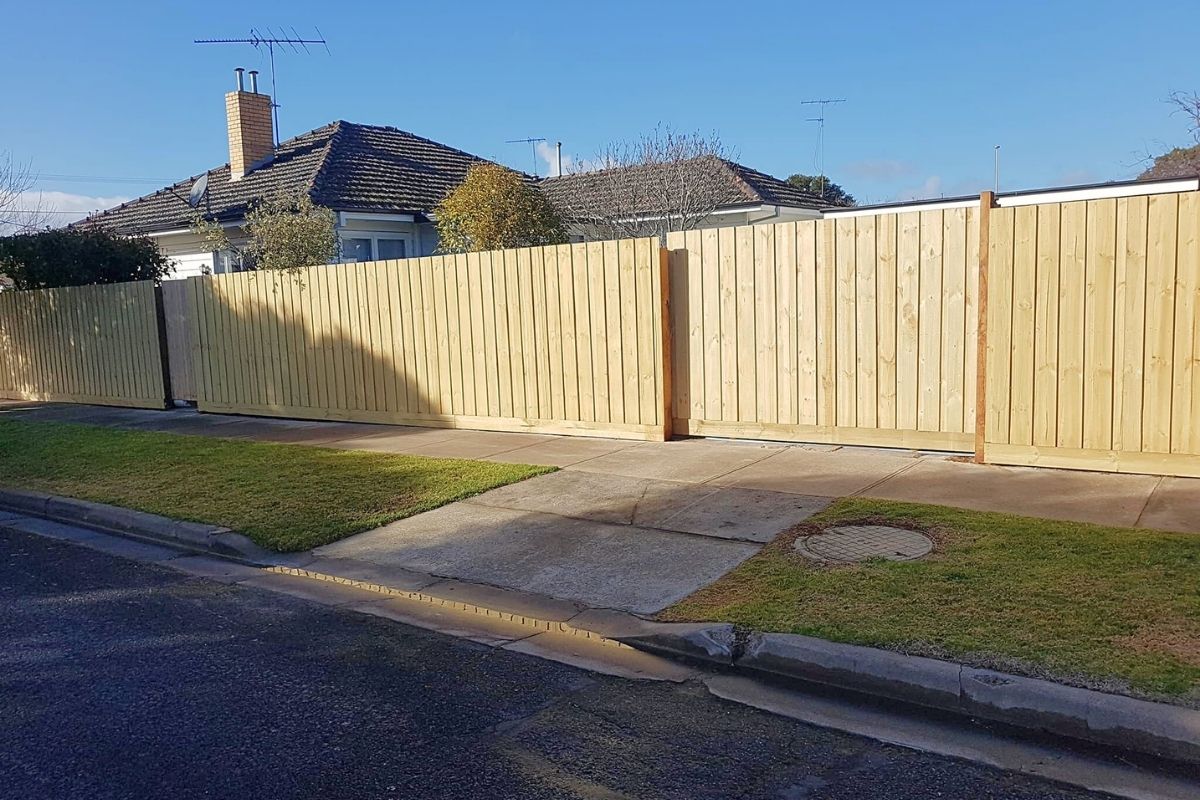 Timber Pickets &amp; Palings