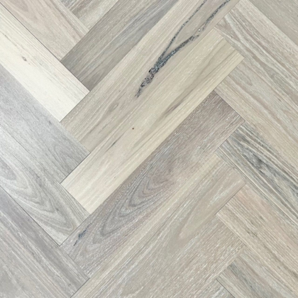 Sterling - Herringbone Pentarch Sample