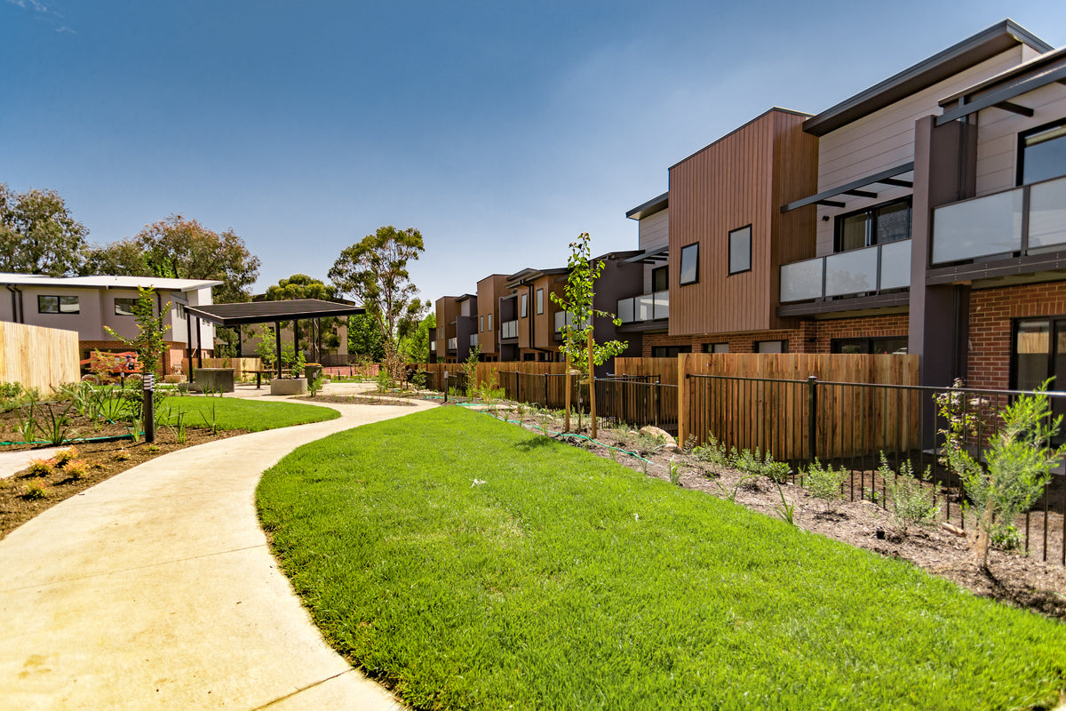 Innova™ Stratum® Weatherboard