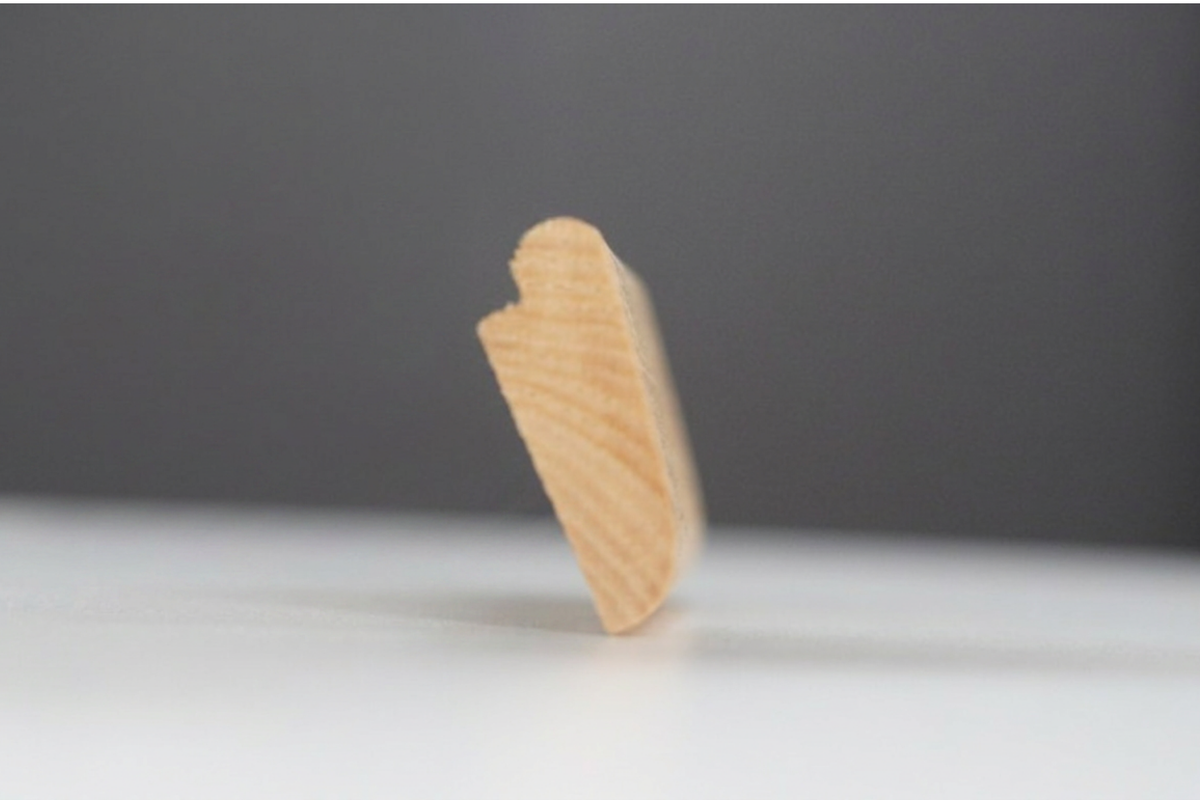 Tear Drop Picture Rail Clear Pine 60 x 19mm