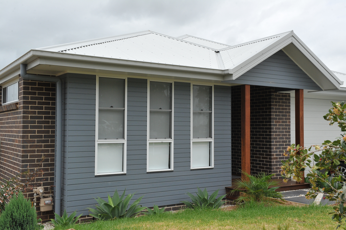 Innova™ Stratum® Trio Weatherboard 4200 x 300 x 12mm